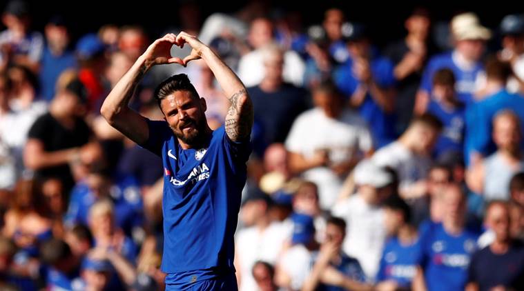 Olivier Giroud, Willy Caballero pen one-year contract extensions