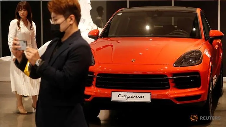 South Korea’s wealthy, passed over by pandemic pain, splurge on Porsches and BMWs