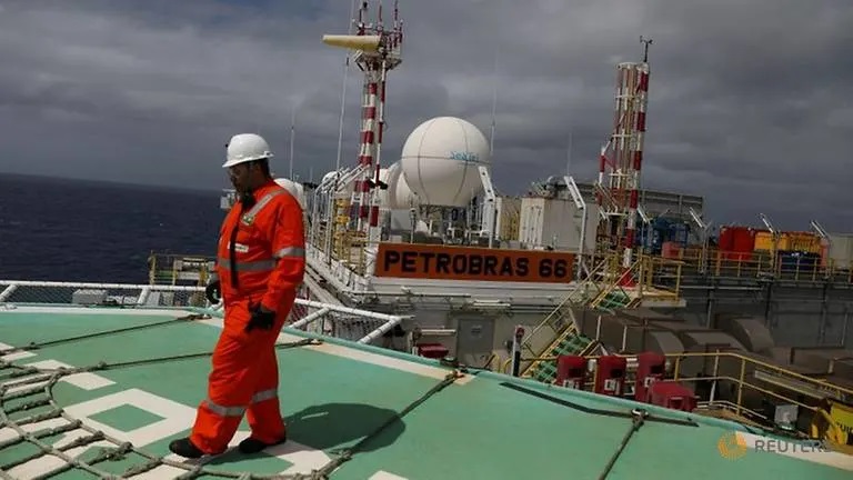 Brazil’s offshore oil workers chilled by coronavirus outbreaks