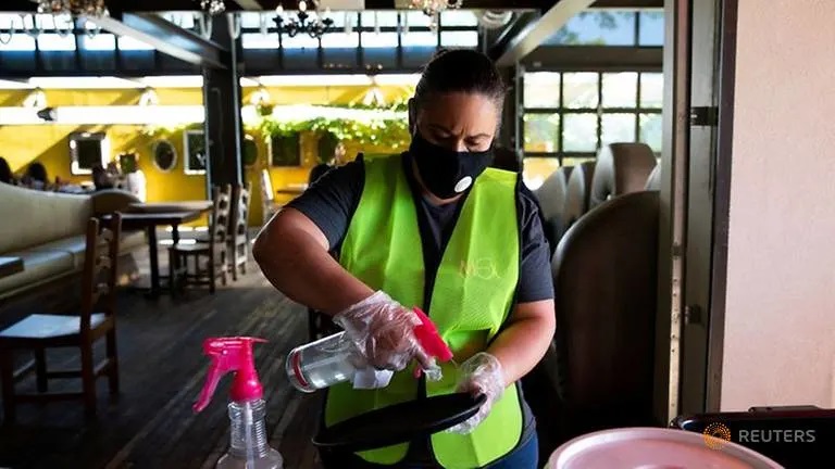 US service sector rebounds strongly in June