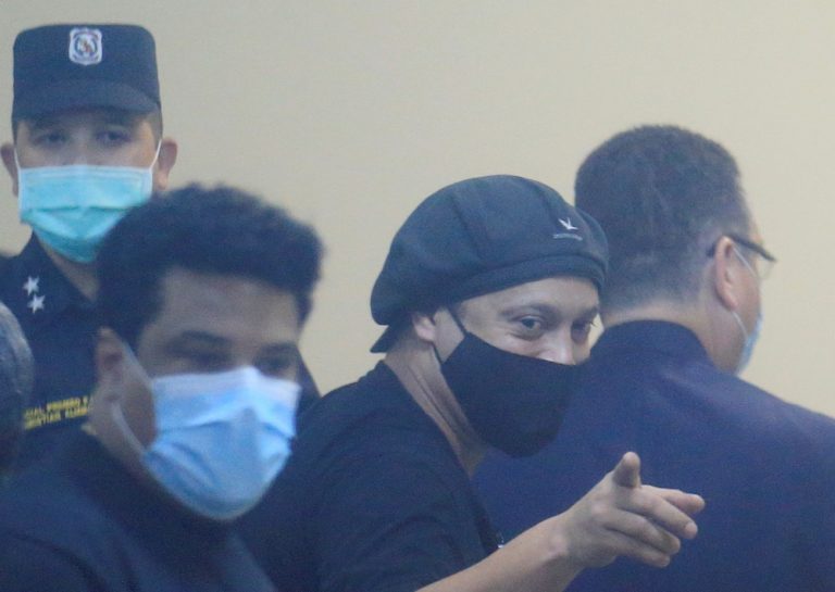 Ronaldinho released from Paraguay detention after five months