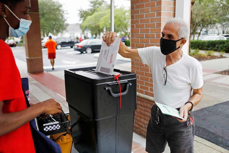 Floridians line up to cast ballots as early voting crosses 30 million mark