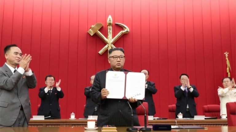 Kim Jong-un prepares for ‘dialogue and confrontation’ with the US