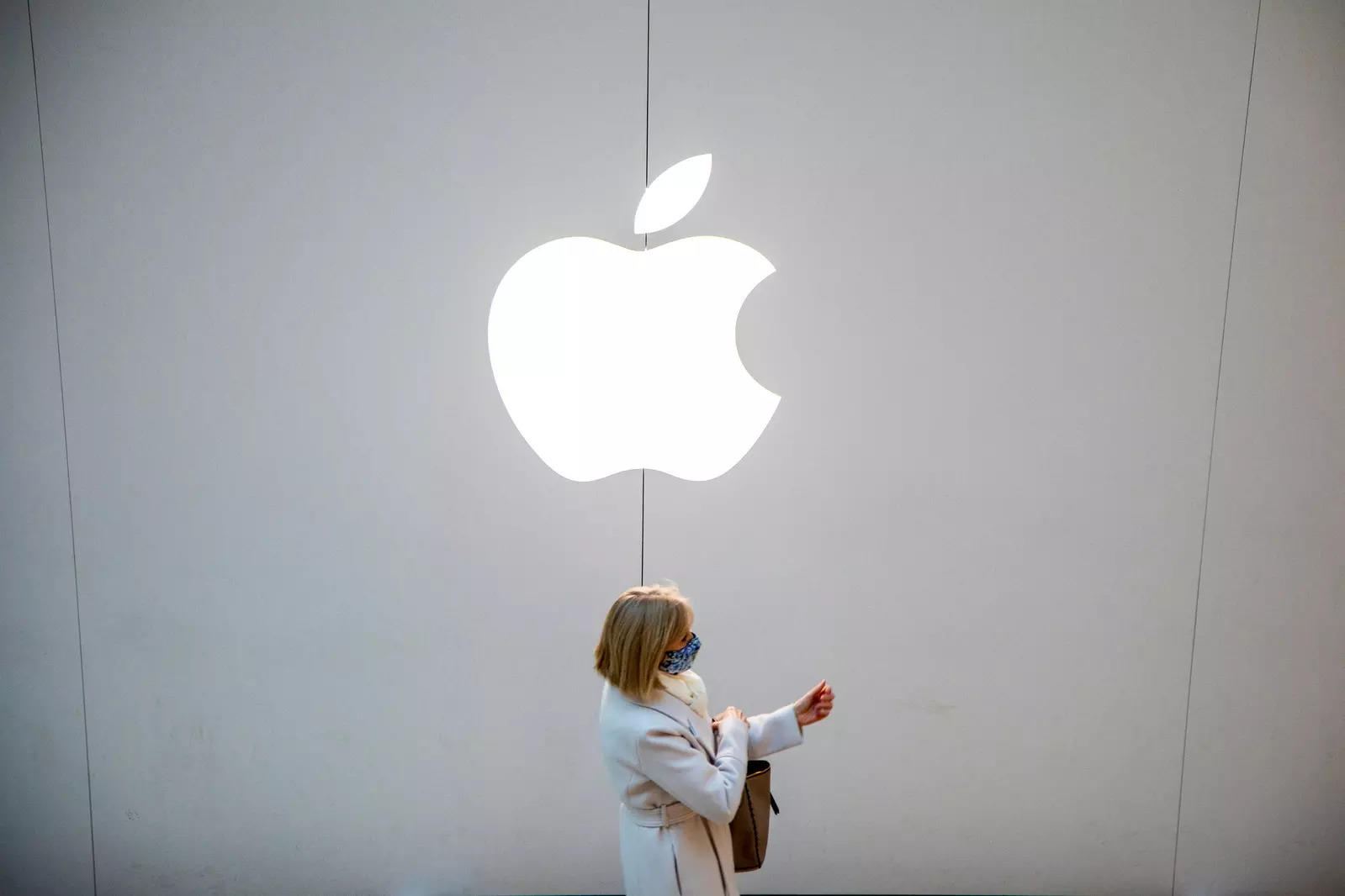 Apple submits plans to allow alternative payment systems in S.Korea – regulator