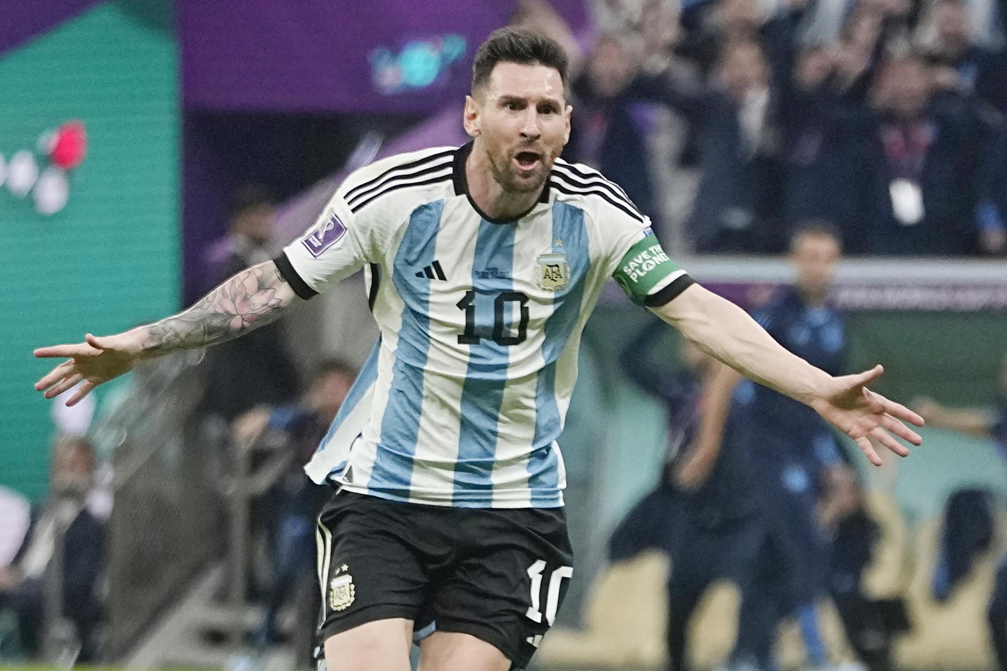 Messi helps give Argentina peace of mind with victory over Mexico