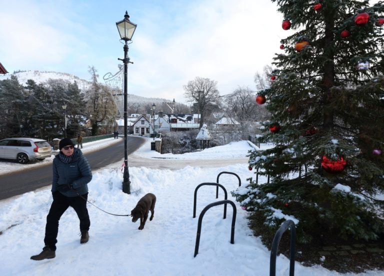 Thousands without power after snowstorm in Scotland’s far north