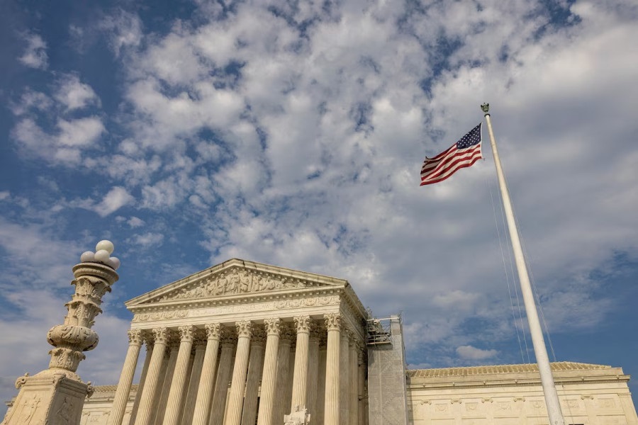 Supreme Court clears way for Trump to pursue mass federal layoffs