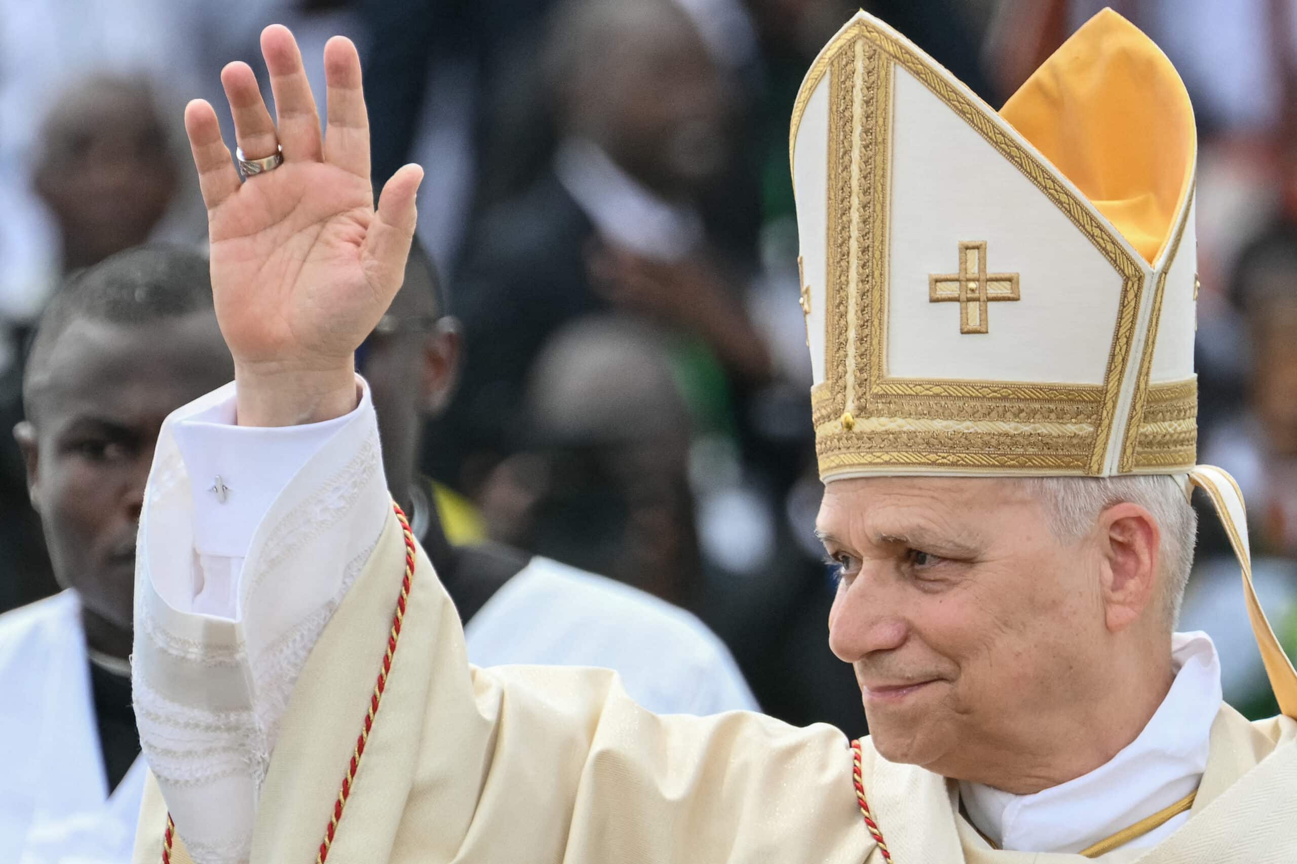 If the shoe fits: Pope continues lashing out against ‘tyrants’ during Angola stop