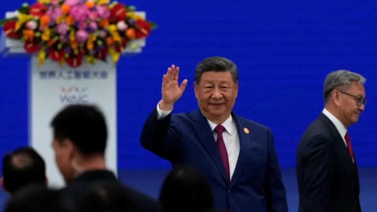 China’s Xi arrives in India for Brics summit as wars, energy crisis loom